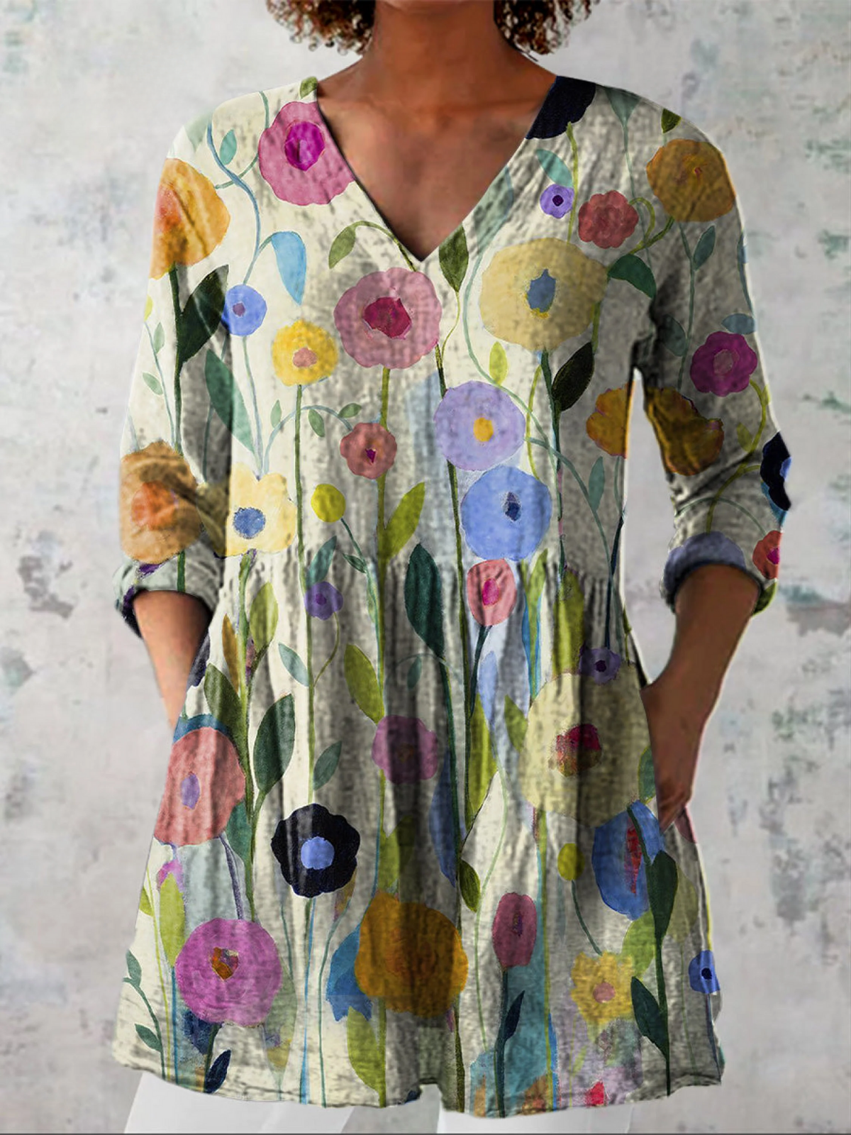 Émilie | Artistic Floral V-Neck Blouse