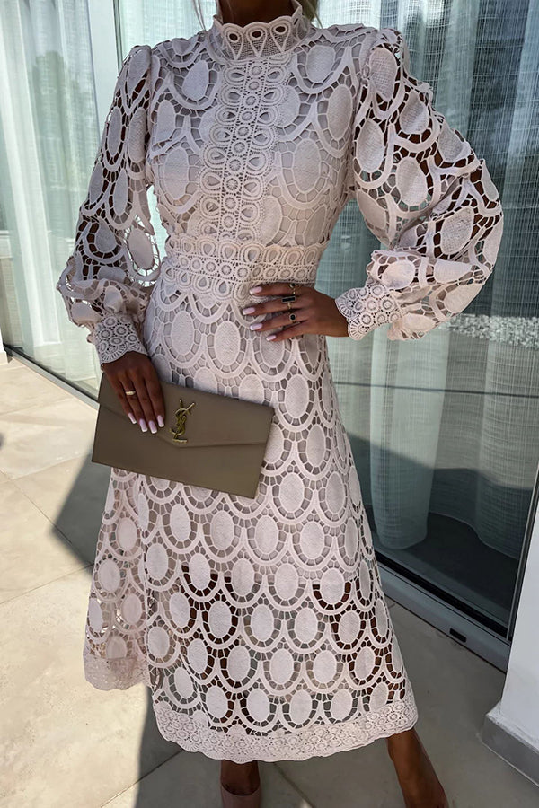 Liza™ | Elegant High-Neck Lace Midi Dress