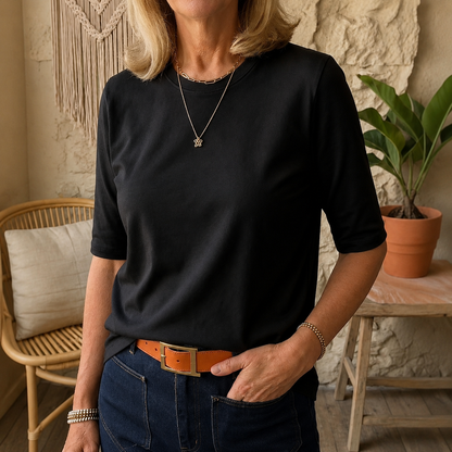 Calvera | Comfort Coverage Tee